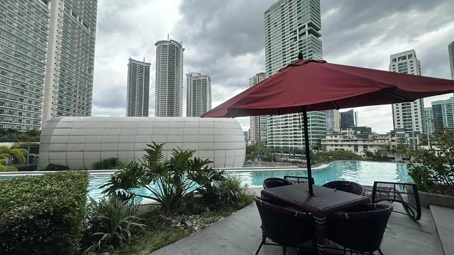 Manila Novotel Residences Acqua At Madr Excellence Philippines