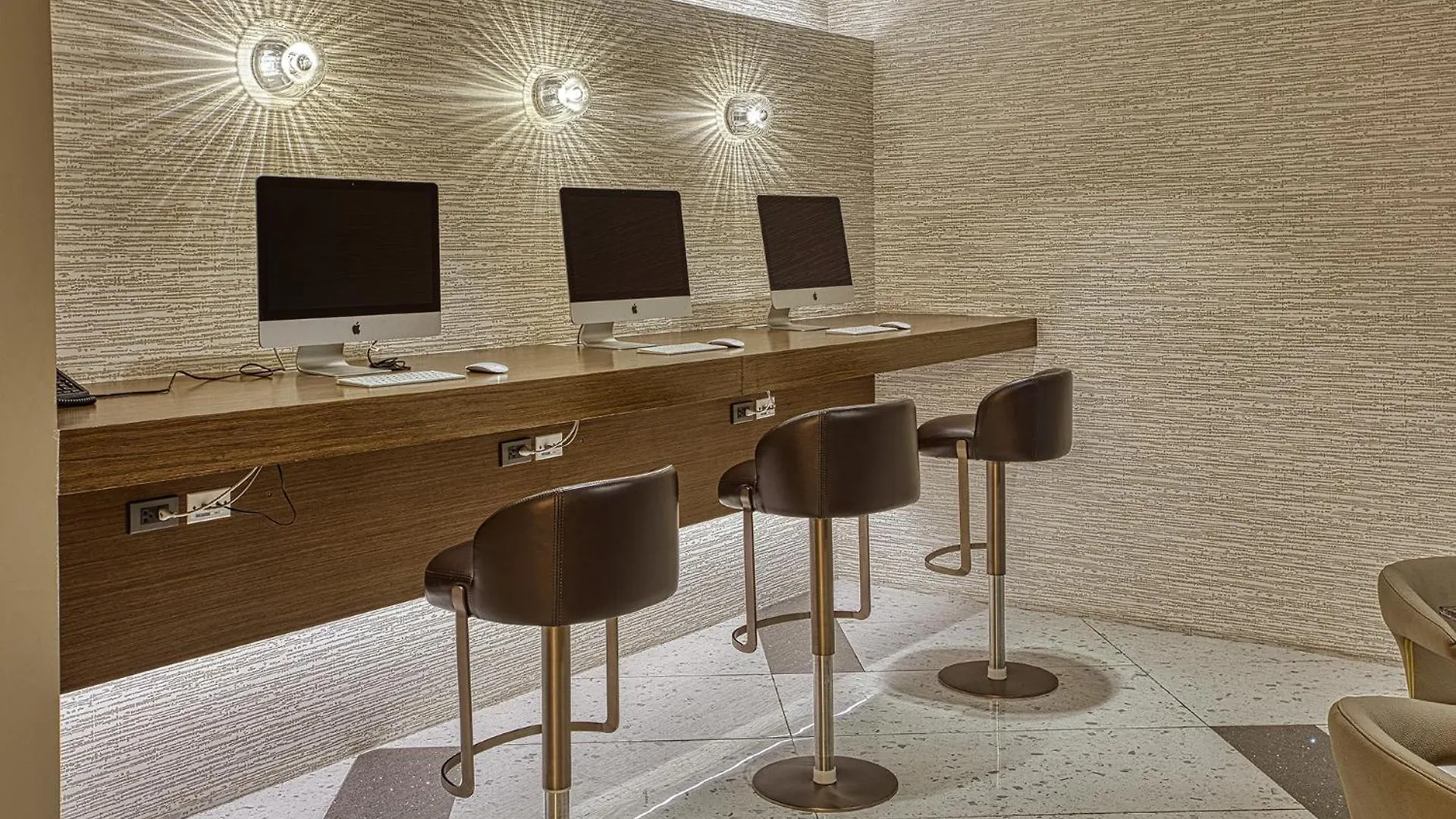 Hotel Manila Novotel Residences Acqua At Madr Excellence