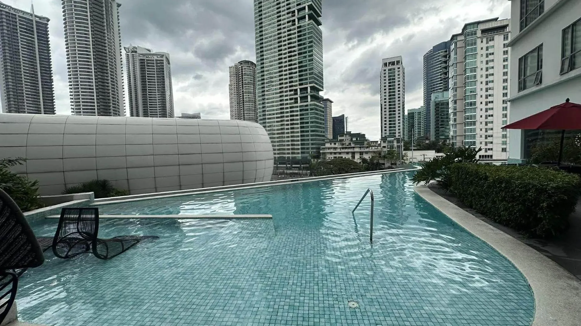 ****  Manila Hotel Residences At Acqua Madr Excellence Philippines