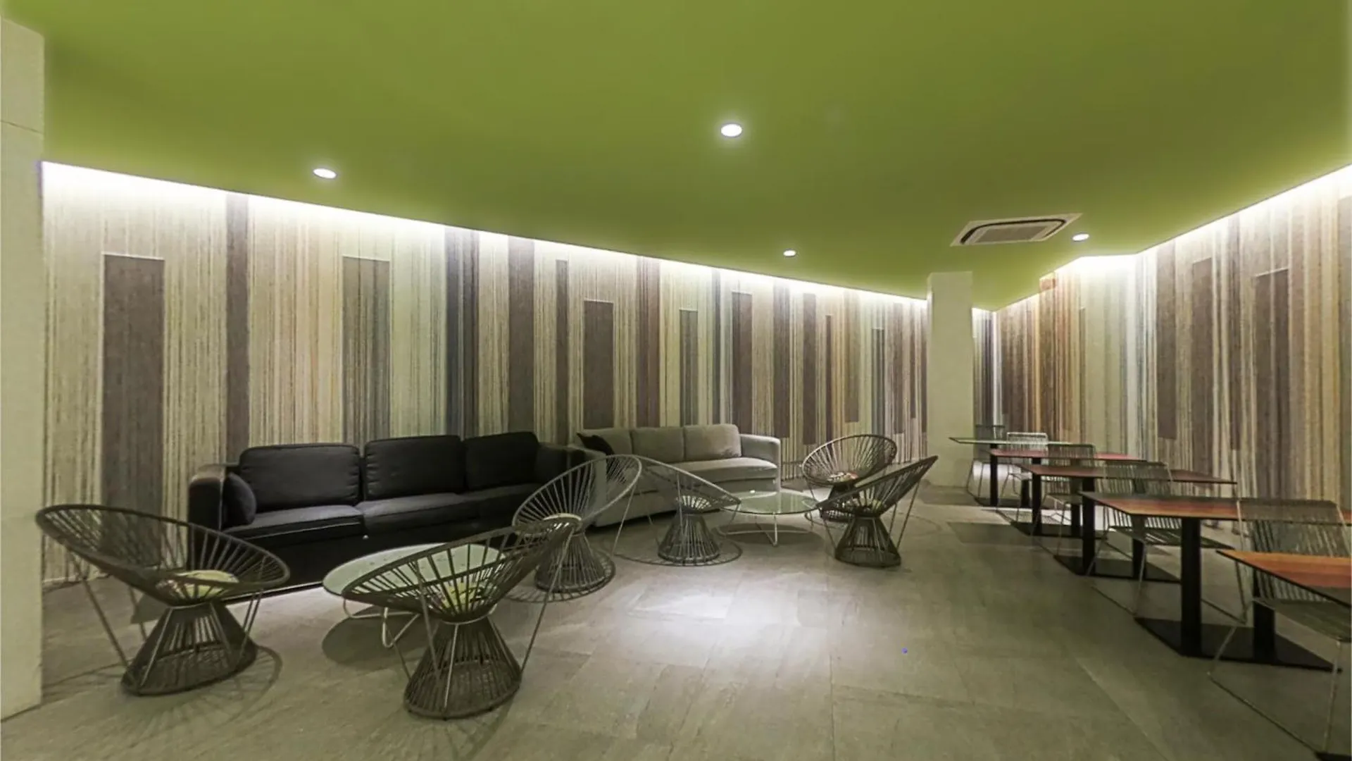 Manila Hotel Residences At Acqua Madr Excellence Philippines